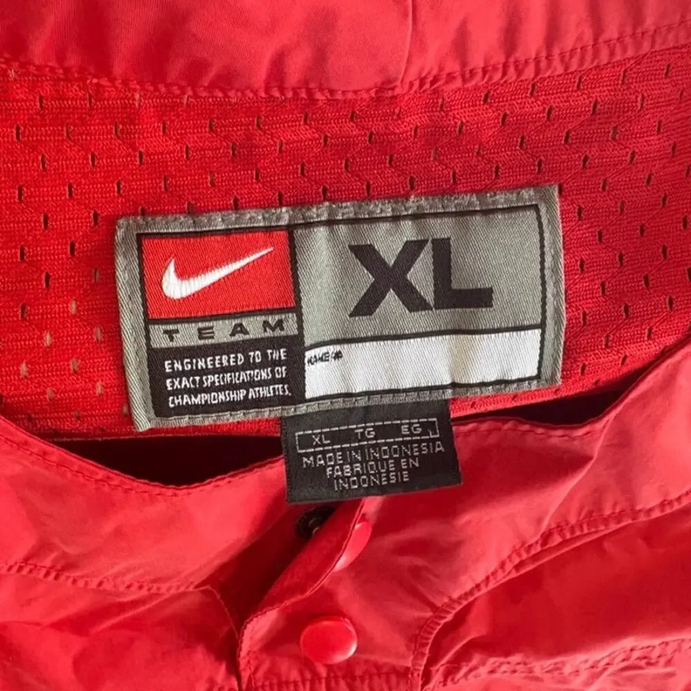 Nike Men's Red Lightweight Pull-Over Activewear Windbreaker Jacket Size XL